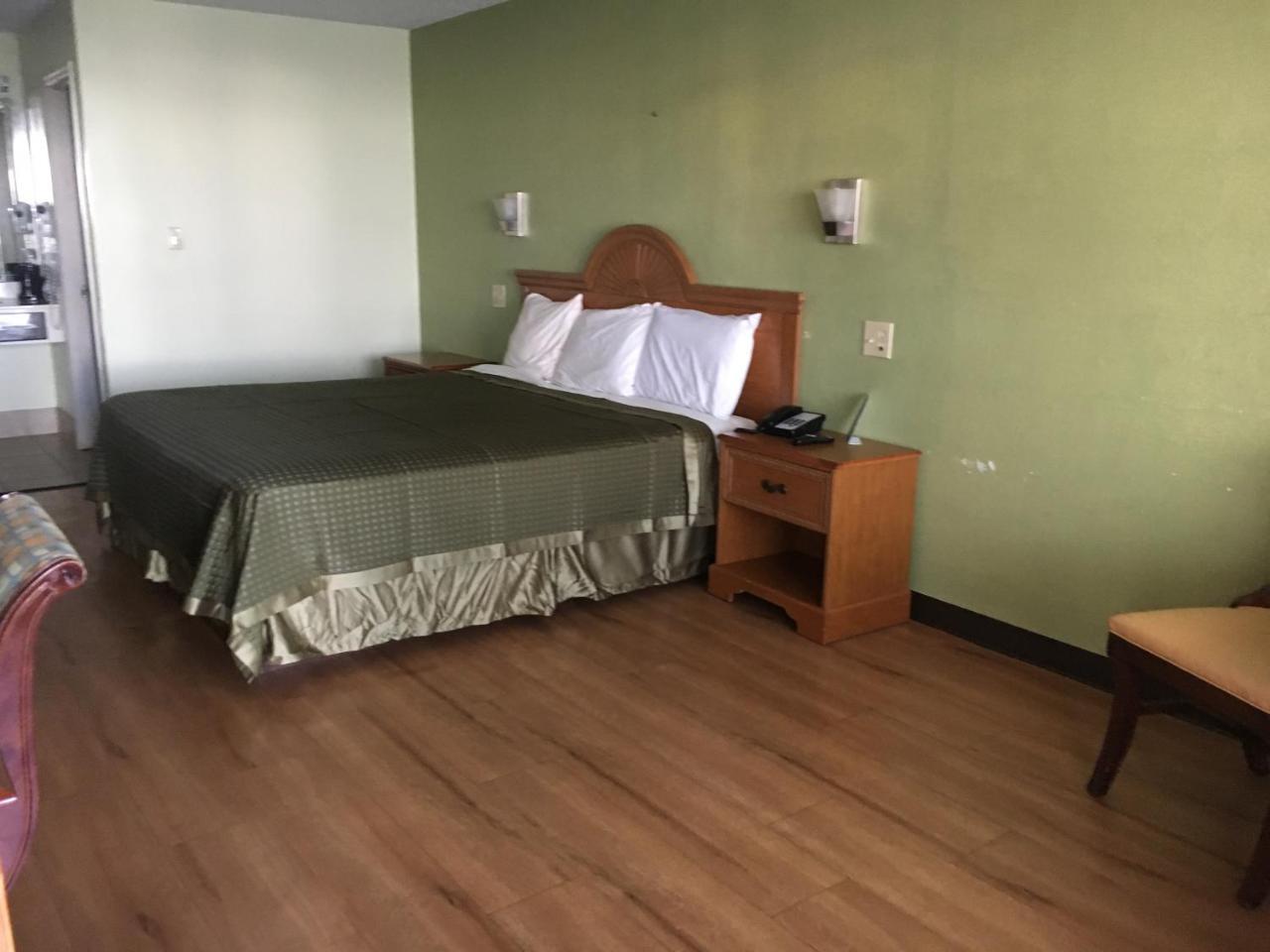 Bestway Inn - Медисън Екстериор снимка